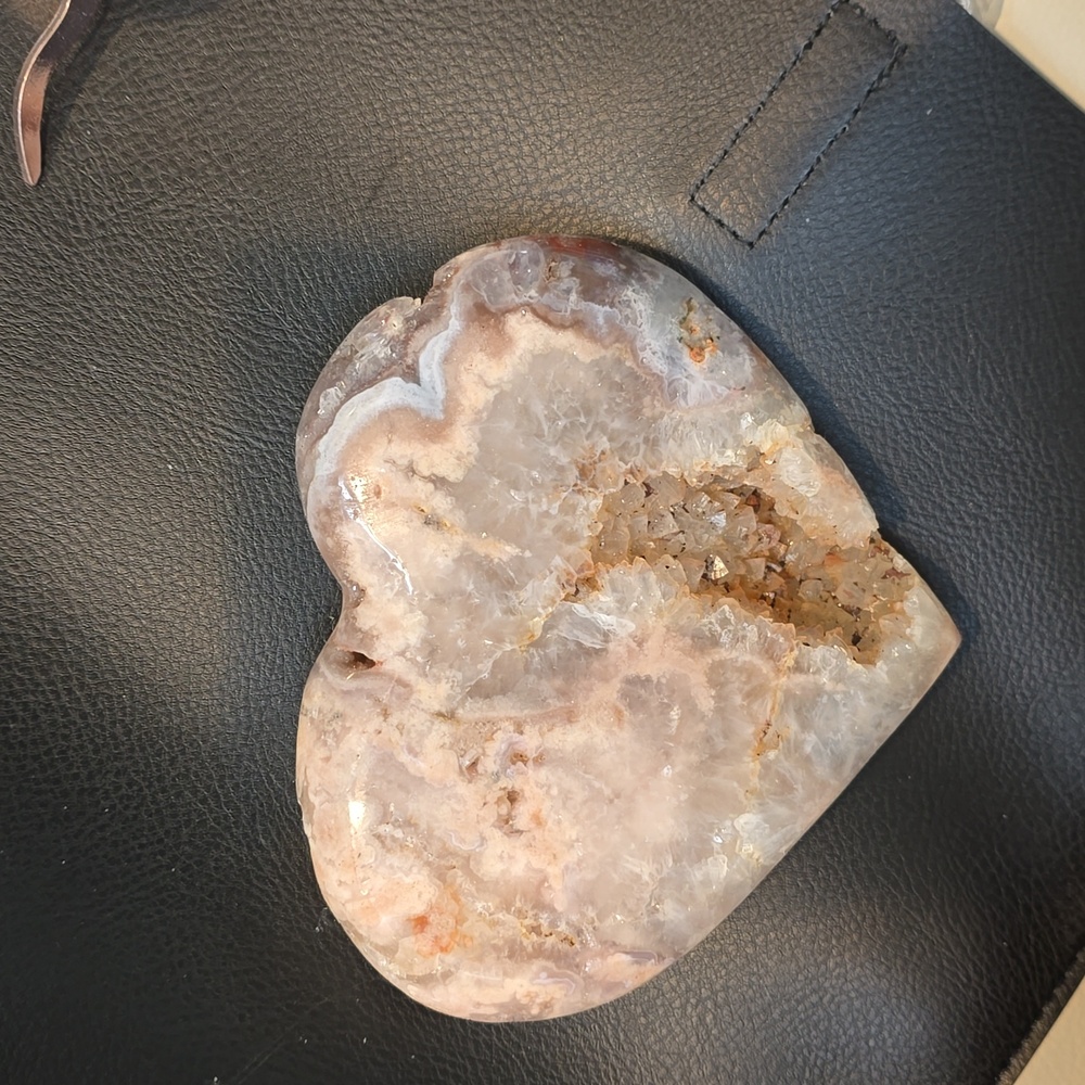 Flower agate druzy heart
